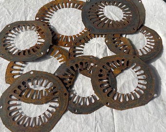 Vintage GEMENGDE MEDIA Kavel van 9 ROESTY Craft Project Circles Garden Art Industrial