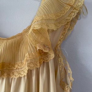 GORGEOUS Vintage 1960s GILBREATH Beige ROMANTIC Lingerie Night Gown medium image 4