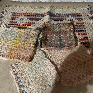 Vintage PRIMITIVE Rag Loop POTHOLDERS Lot of 6