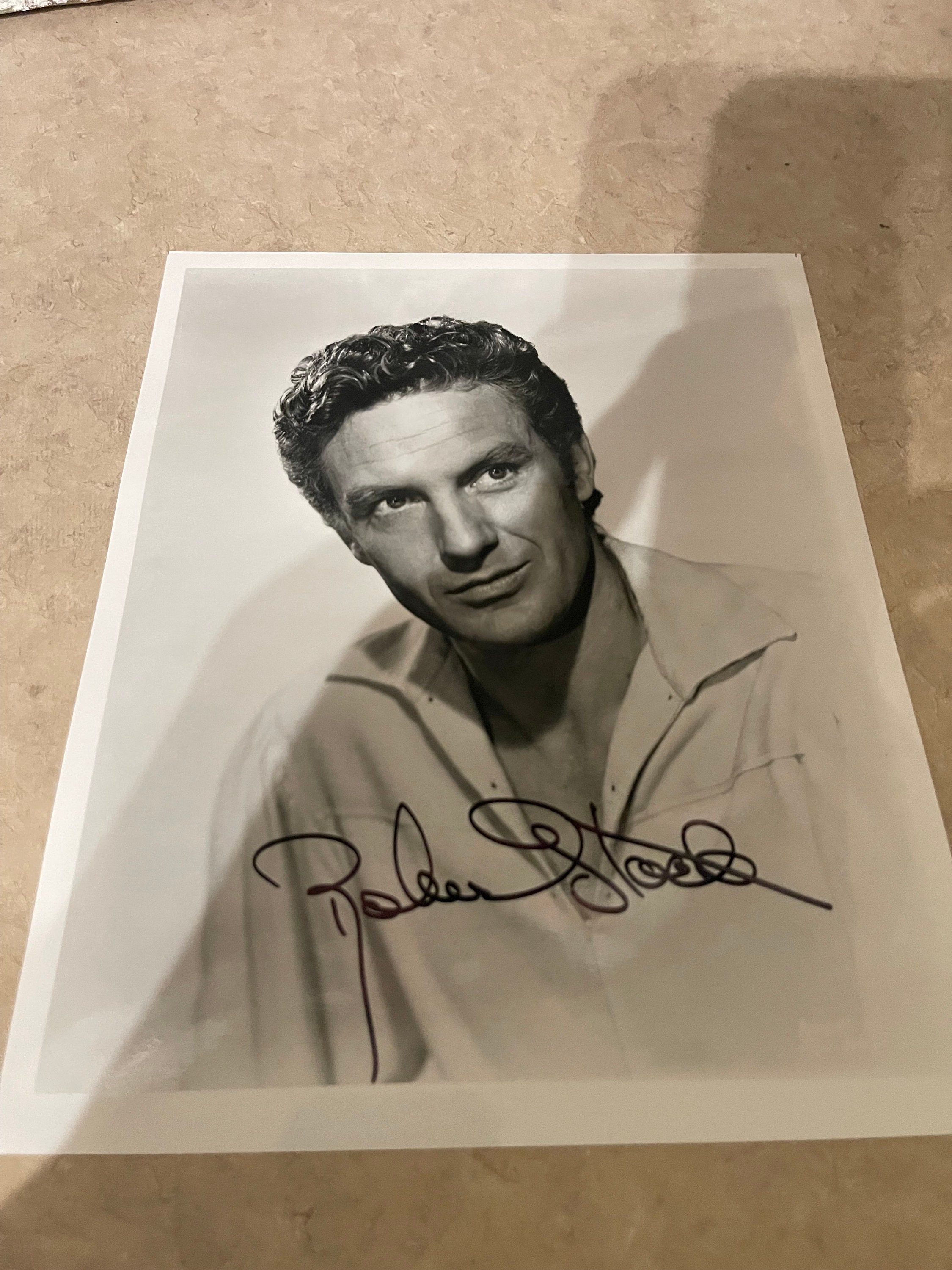俳優ロバート・スタックのヴィンテージサイン入り写真 - Etsy 日本