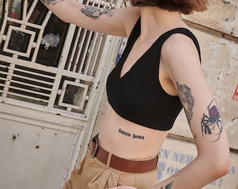 Top corto de canalé negro - Camiseta sin mangas con cuello en V para mujer