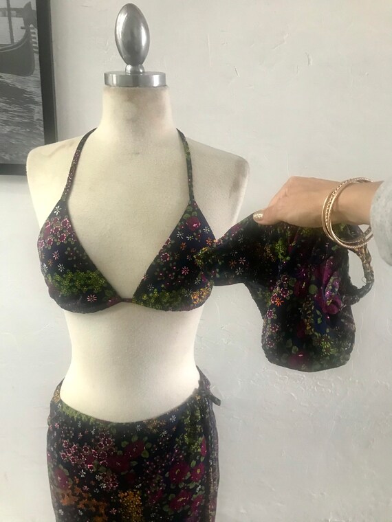 1970’s Vintage Bikini with Matching Skirt and Top f… Gem