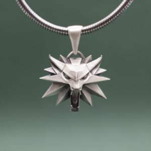 Witcher Wolf Medallion Silver Necklace, Geralt of Rivia Jewelry, Men&#39;s Necklace, Gamer Gift