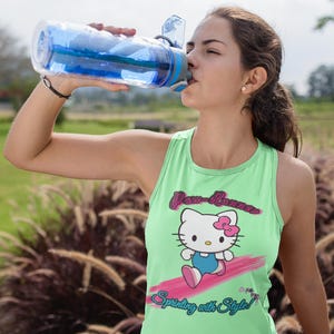 Camiseta de entrenamiento con diseño de gato corriendo / Lindo gatito kawaii corriendo / Envío gratis a EE. UU.