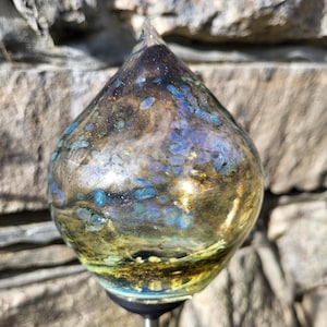 Geblasener Glaskugel-Solarlicht-Pflanzeneinsatz