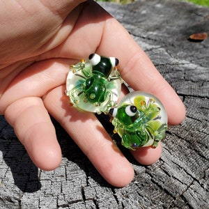 Pair of Glass Tree Frog Drawer Knobs- Blown Glass Art MADE TO ORDER