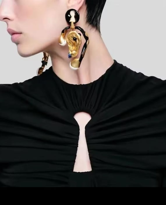 Schiaparelli刻印ピアス Schiaparelli Inspired Keyhole Earrings - Etsy