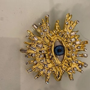 Schiaparelli inspired realistic eye ring