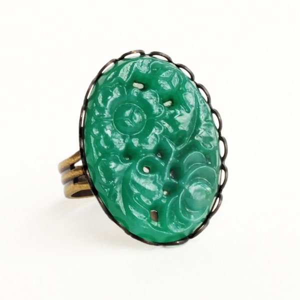 Vetro Smeraldo Anello Grande Vintage Vetro Intagliato Vetro In vetro Verde Vetro Anello Verde Cabochon Anello Regolabile Anello Verde Gioielli Verde Gioielli Verde