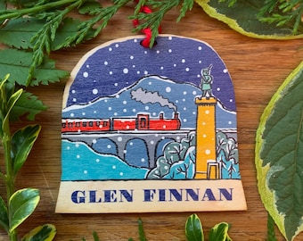 Glen Finnan snow globe decoration