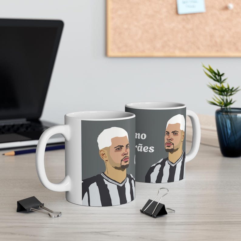 Taza de Brewno Guimarães: regalo para fans del Newcastle United, taza del NUFC, ejército de dibujos animados, taza de Bruno, regalo del Newcastle United, regalos del NUFC, taza de fútbol, juego de palabras divertido imagen 5