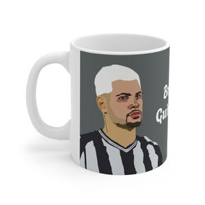 Taza de Brewno Guimarães: regalo para fans del Newcastle United, taza del NUFC, ejército de dibujos animados, taza de Bruno, regalo del Newcastle United, regalos del NUFC, taza de fútbol, juego de palabras divertido imagen 3