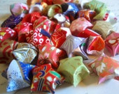 15 Washi Papier Origami Lucky Stars - chinesische sneue Jahr - Konfetti - Geschenk-Gehäuse - Party gefälligkeiten - bunte Metallic Papier Stern