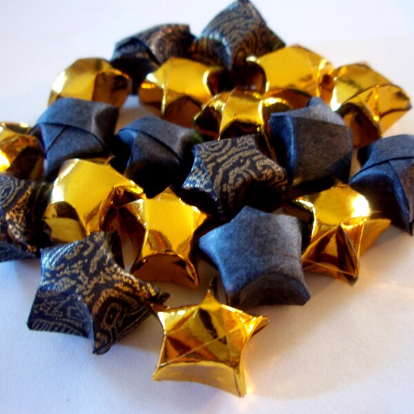 Origami Stars - 20 Black and Gold Metallic Foil Origami Lucky Stars - Cocktail Party, 50th Birthday, Black Tie Affair