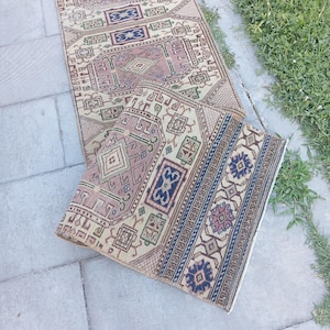 Vintage Turkse loper van 2x18 voet, patchwork vloerkleed voor hal en trap, handgemaakte wollen loper uit de jaren 70, belastingvrij, VS
