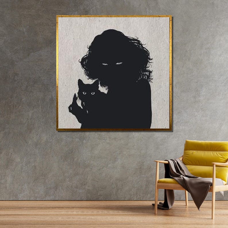 Puede incluir: Una ilustraci&oacute;n en blanco y negro de una persona sosteniendo un gato. La persona est&aacute; en silueta y tiene el pelo largo. El gato tambi&eacute;n est&aacute; en silueta y est&aacute; mirando al espectador.
