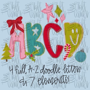 Puede incluir: Ilustración caprichosa de las letras A, B, C y D, decoradas con elementos festivos. Las letras son rosas, turquesas y rojas, con un árbol de Navidad, estrellas y un bastón de caramelo. El texto dice "4 full A-Z doodle letters in 7 elements!"