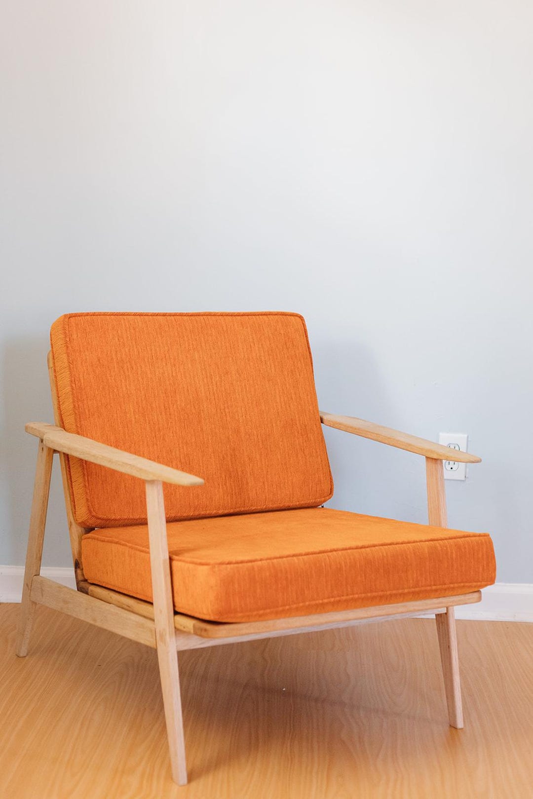 Mid-century Modern Lounge Chair - Etsy