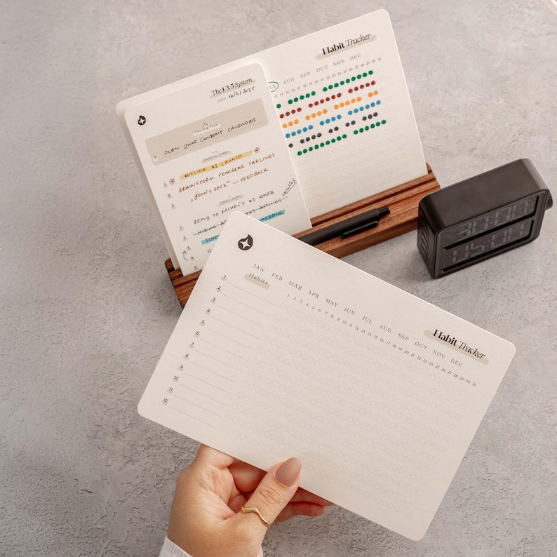 daily habit tracker, monthly habit calendar