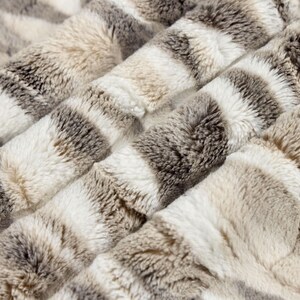 Luxe Cuddle Frosted Himalayan Pewter