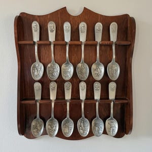Certified Limited Edition 1976 Franklin Mint USA Bicentennial Pewter Spoon Set & Wood Rack - Complete Set of 13 Spoons
