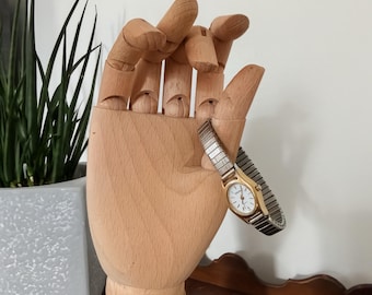 Vintage Gruen Ladies Gold Tone Quartz Watch | Oval Face