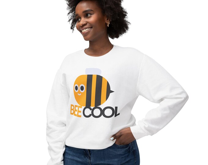 Gift,Vintage College Crewneck Sweatshirt - Retro Unisex Sweatshirt, Lightweight Crew Jumper, Classic College Apparel, Cozy Pullover, Unique