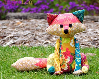 Fox Softie PDF Sewing Pattern, Francie the Fox Stuffed Animal Pattern, Patchwork Fox Pattern