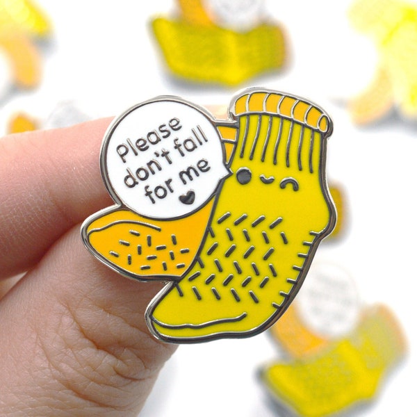 Don't Fall For Me Yellow Sock Enamel Pin, Funny Nurses Week Gift, Cute Nursing Student Pin, New Grad CNA Medical Student PT Physical Therapy