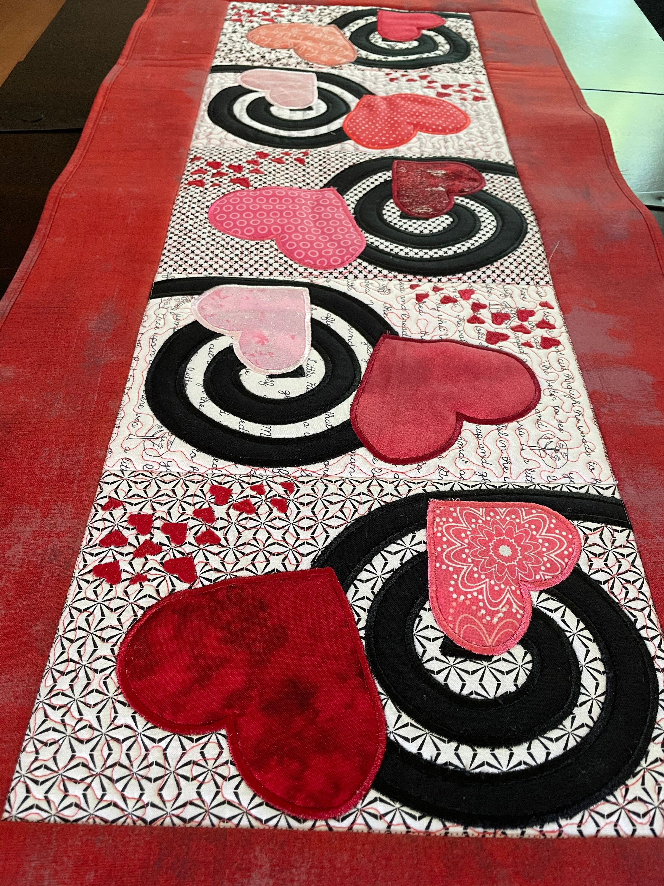 Hearts and swirls quilted Table Runner 16.5 x 36.5 inch | Etsy
