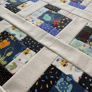 Feeline Good gender neutral quilt top, unfinished, 38 inch, ready to ship, feline good, cats, kittens, text fabric, low volume, black white