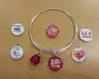 4 Books charms red tone PT146
