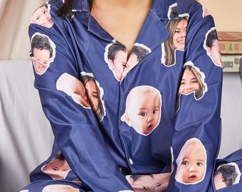 Personlig familjepyjamas, hundporträtt, present till husdjursälskare, pyjamas för kvinnor, husdjursfotopyjamas, minnesgåva, present till henne, julklapp