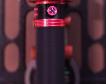 The Heretic Light up collapsible lightsaber!