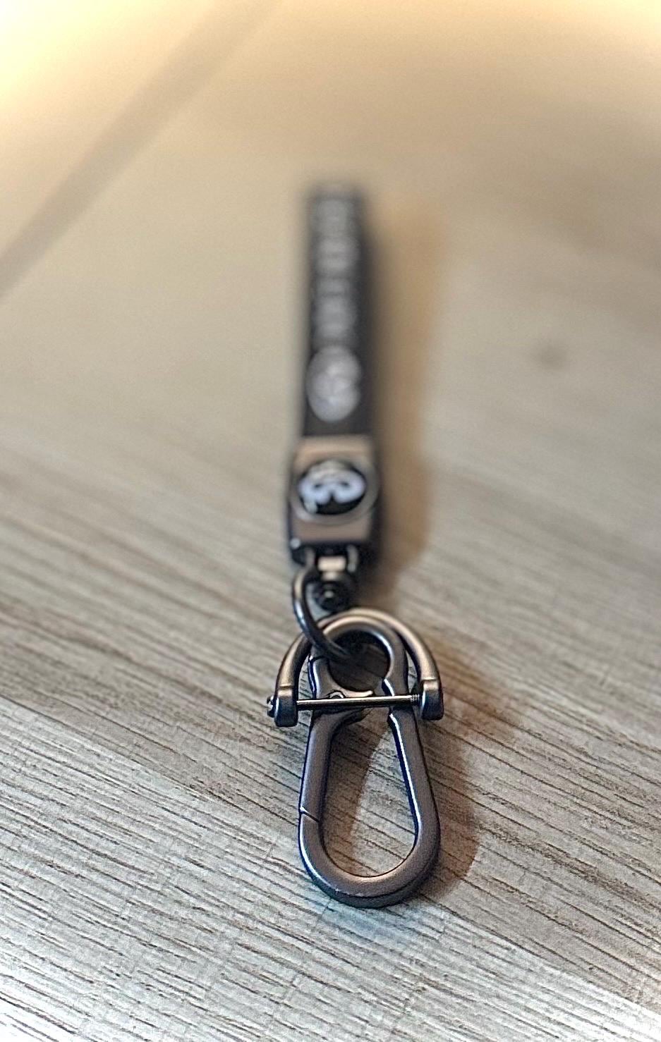 Infiniti Tear Drop Keychain (Chrome