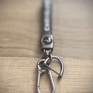 Black car keychain fit for Chrysler