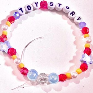 Taylor Swift-inspirerat armband med soundtrack | Smycken inspirerade av Toy Story-eran | Söta nostalgiska TS5-pärlarmband bild 14