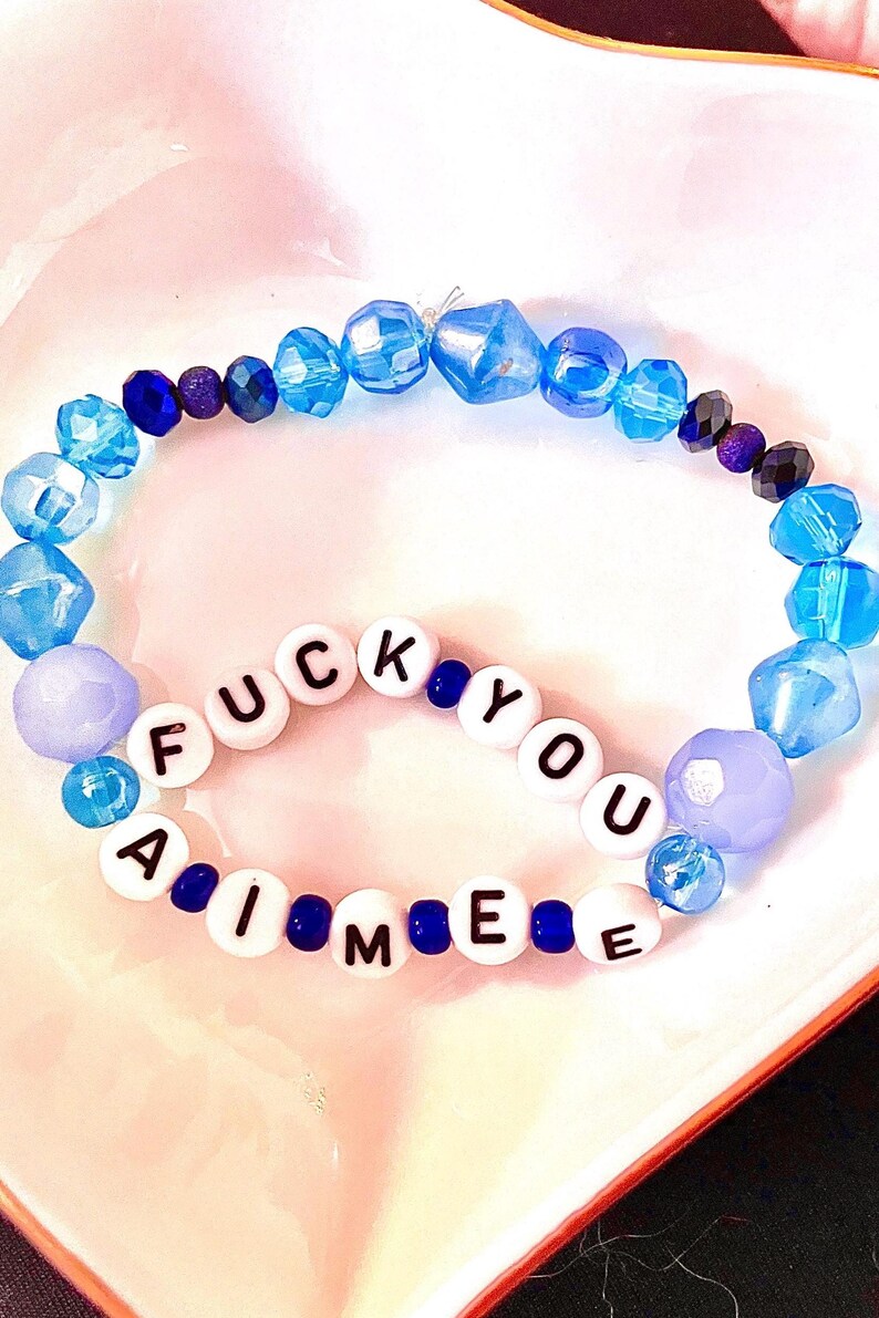 Funny Unhinged TTPD Friendship Bracelet – Humorous Swiftie Gag Gift f you Aimee