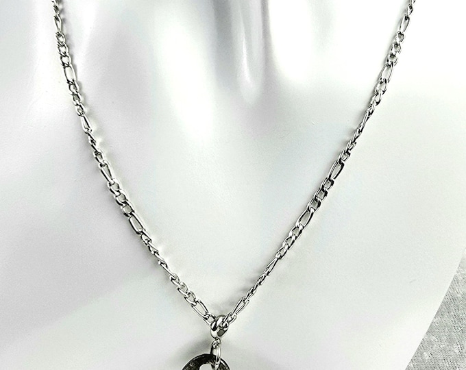 Featured listing image: Vintage Skeleton Key Necklace