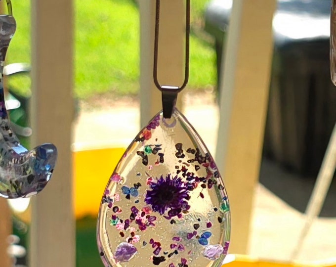 Purple Dried Flower Tear Drop Resin Pendant: Stainless Steel Snake Chain Necklace