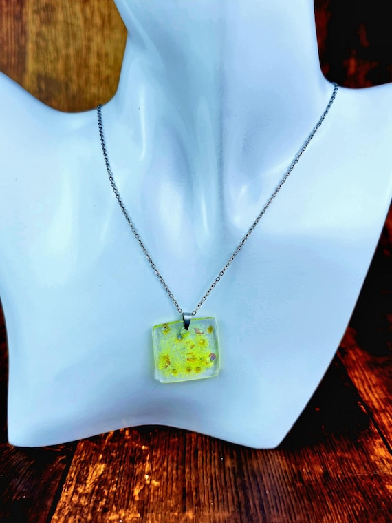 Yellow Resin Pendant Necklace: Stainless Steel Chain Necklace