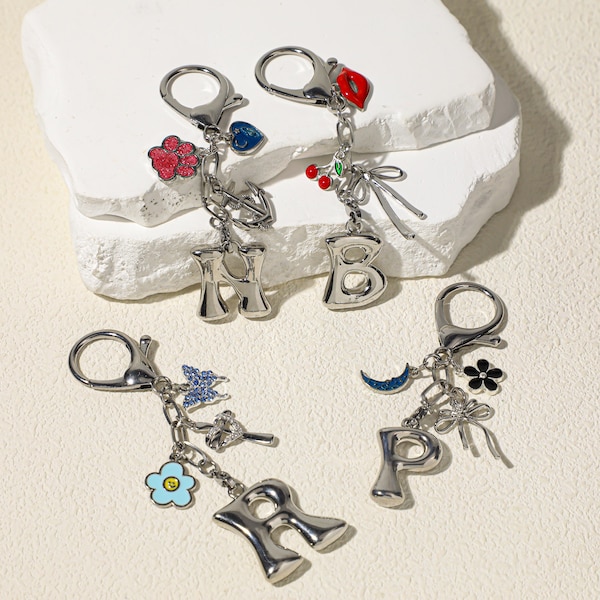 Personalized charm keychains, pendant keychains, bag charms, charm bag charms, personalized keychains, car keychains, wallet accessories