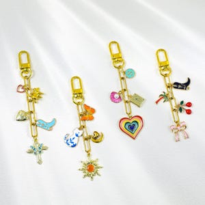 Personalized charm keychain, gold pendant keychain, multiple charms, keychain purse charms, car keychain, purse accessories, gifts for her