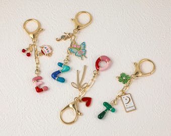 Personalized keychains, pendant keychains, bag charms, personalized keychains, car keychains, wallet accessories, Valentine's Day gifts.