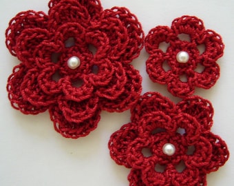 Red Crocheted Flowers - Cardinal Red With a Pearl - Cotton Flowers - Crocheted Flower Appliques - Crocheted Flower Embellishments