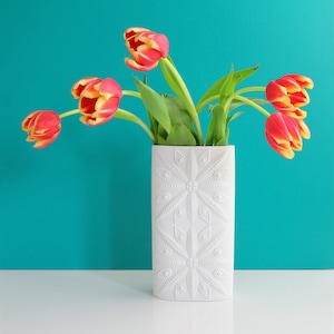 Mid Century Matte White Op Art Vase by Nanny Still for Heinrich Germany