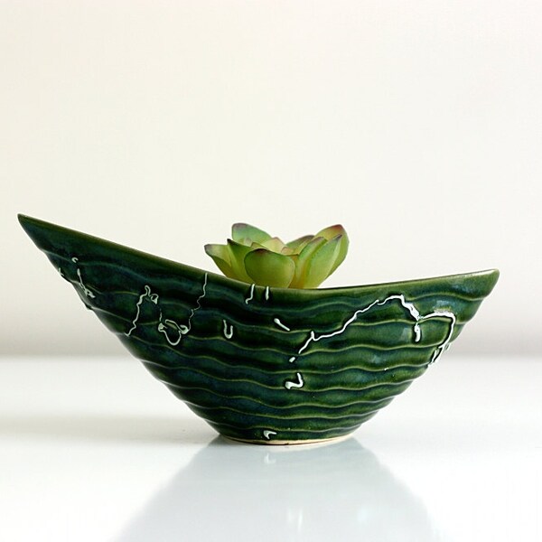 Mid Century Atomic Green Boomerang Beauceware Ceramic Planter