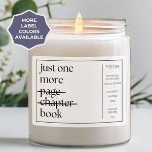 Funny Book Lover Gift, Gift for Reader, One More Chapter Candle, Book Girl Present, Gift Box Item, Bookish Merch For Her, Born To Read Gifts