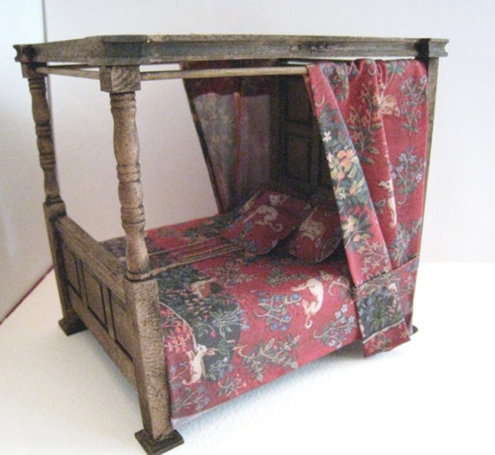 Tudor Canopy double bed Medieval bed Dollhouse bed twelfth Etsy
