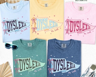 Personalized Dyslexia Therapist Pennant Flag Comfort Colors T‑Shirt: SPED Teacher Literacy Coach Sweatshirt Gift